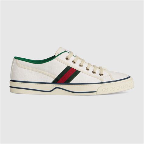 tenis blancos gucci hombre|gucci tennis 1977 price.